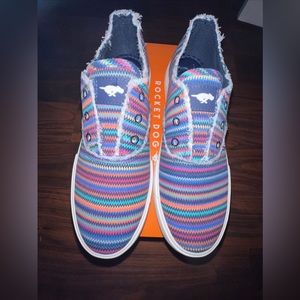 NIB Womans 8 Rocket Dog Afina Rumney Stripe Canvas Slip On Sneakers Natural